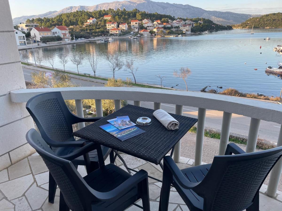 Apartments Ana By The Sea Лумбарда Экстерьер фото