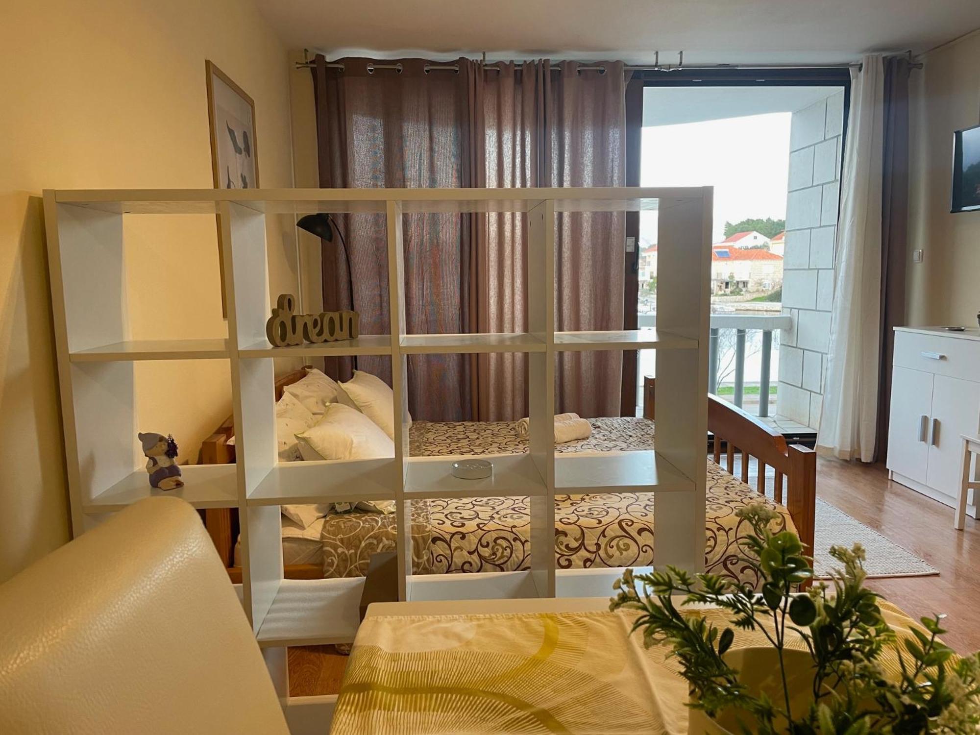 Apartments Ana By The Sea Лумбарда Экстерьер фото