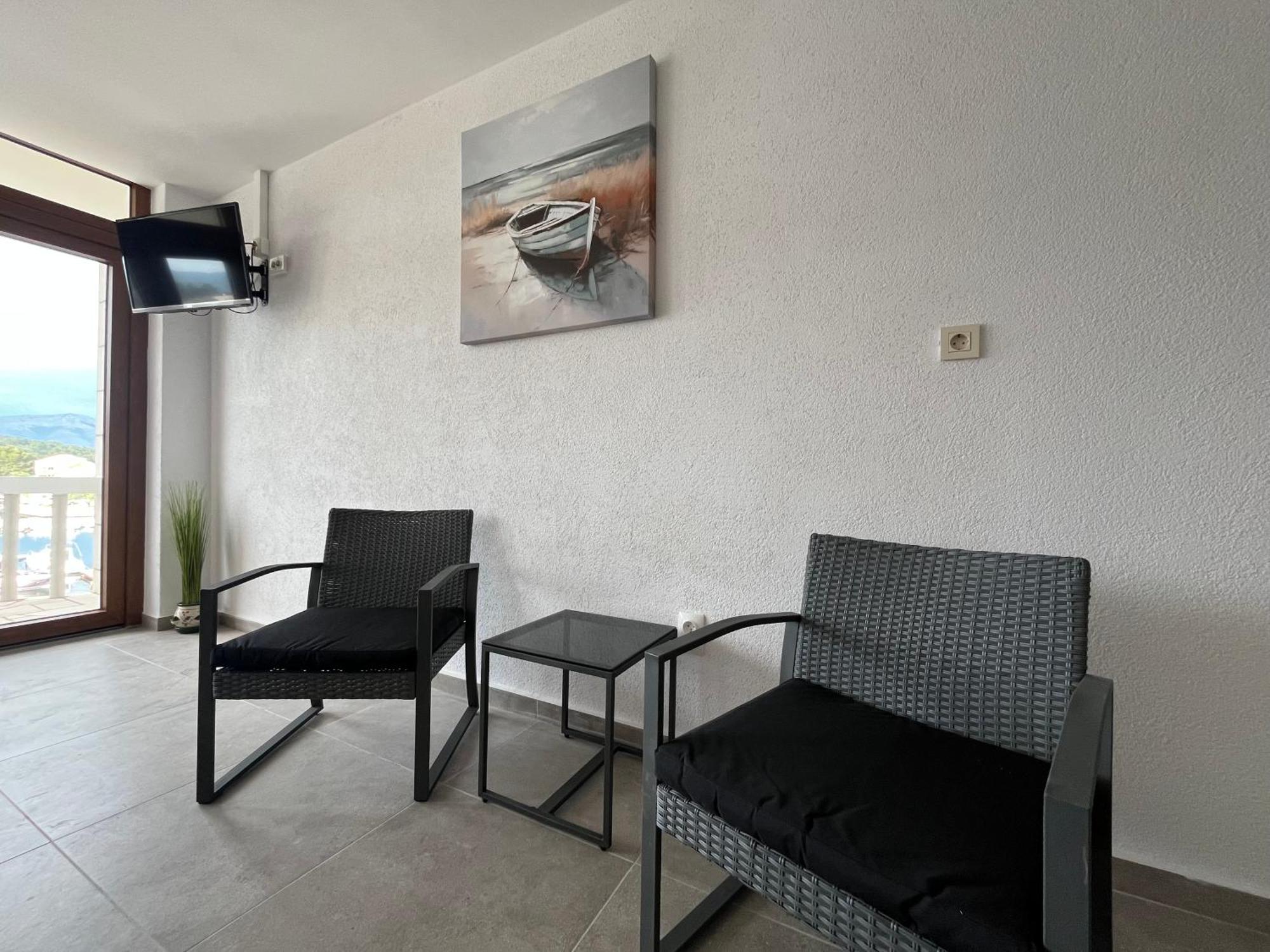 Apartments Ana By The Sea Лумбарда Экстерьер фото